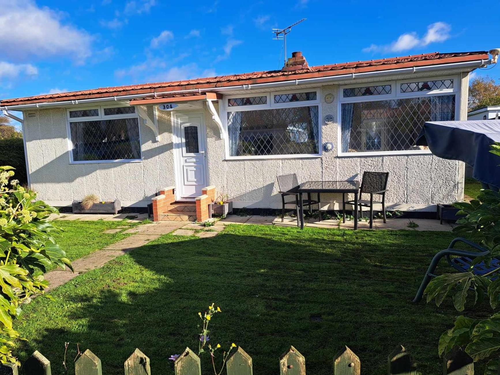 Beach & Tonic Beachside Chalet Humberston Dış mekan fotoğraf